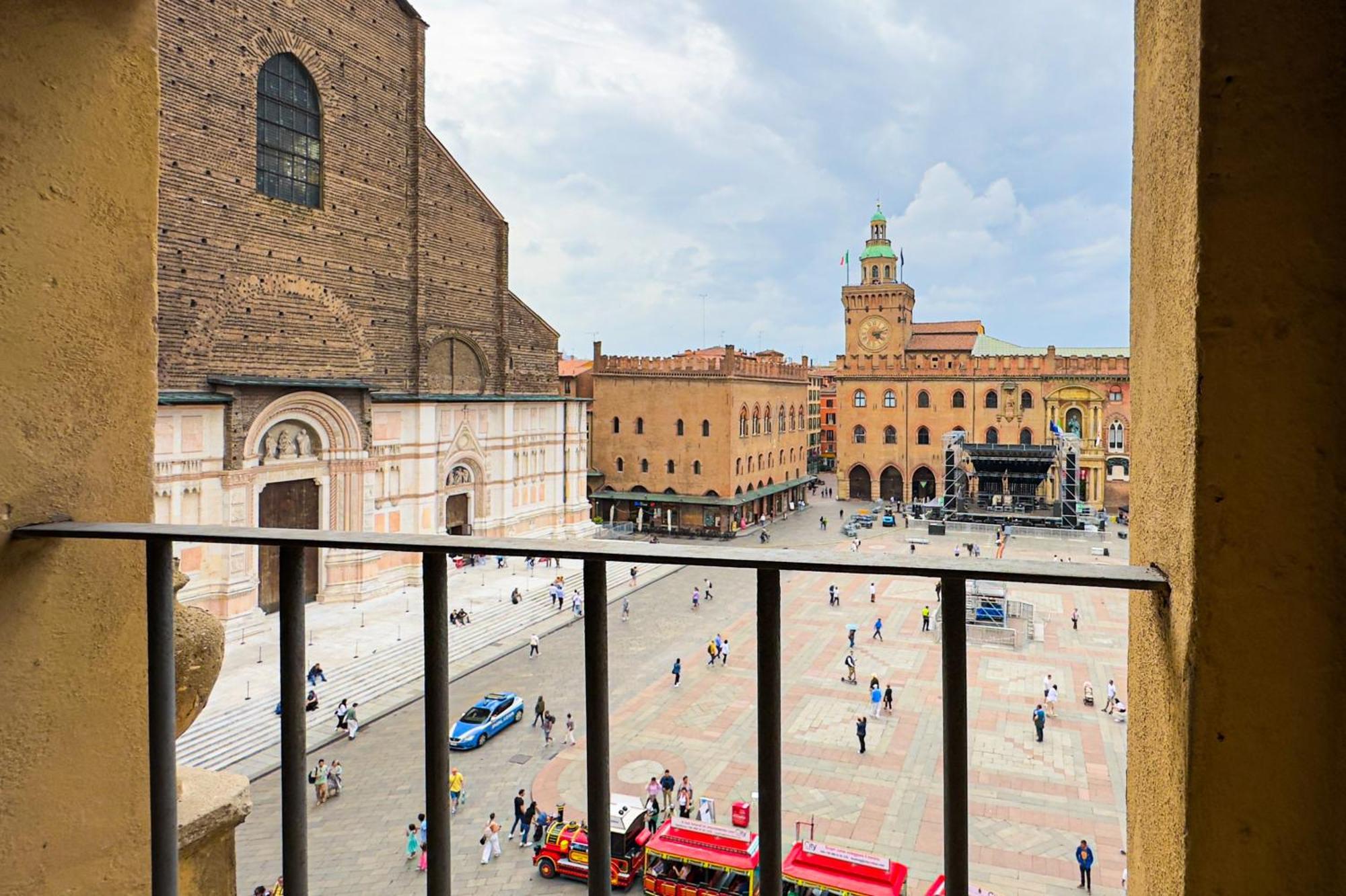 Immobo Domus - Piazza Maggiore View Μπολόνια Εξωτερικό φωτογραφία